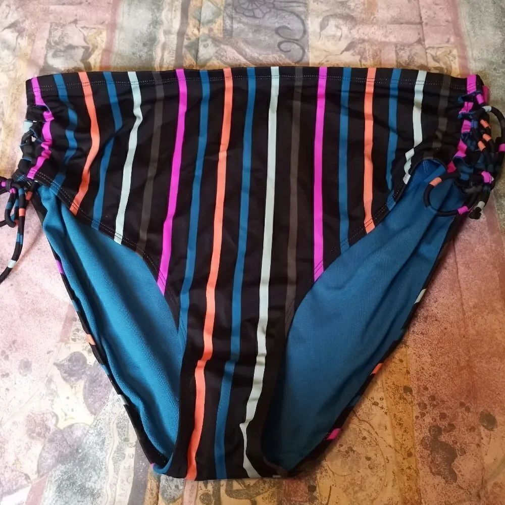 Terra & Sky2X (20W-22) Woman Plus Striped Tummy Control High Waist Bikini Swim